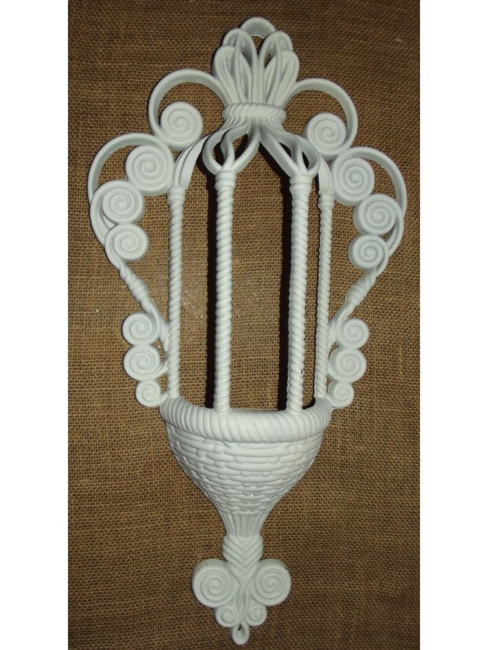 Wall Pocket Planter Plaque Vtg Burwood Products White Faux Rattan Decor birdcage